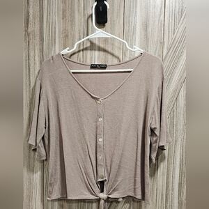 Kim & Cami Women's Tan Button-Front Top